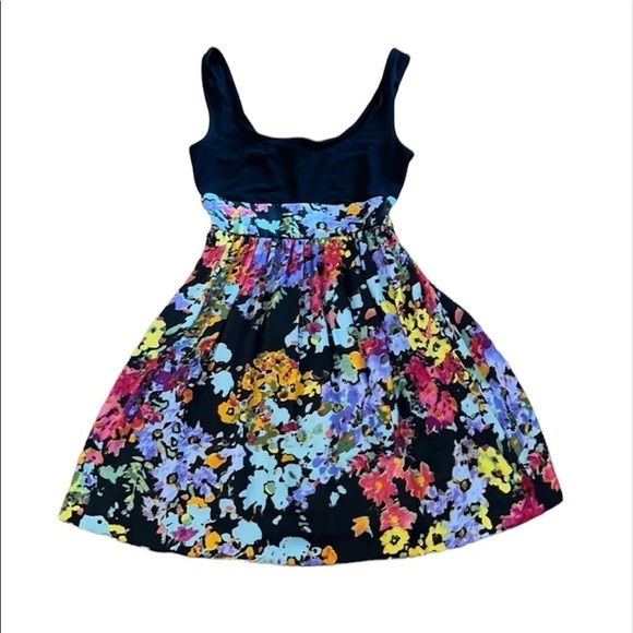 Maurices juniors sleeveless dress black top floral bottom size 3 - Picture 1 of 9